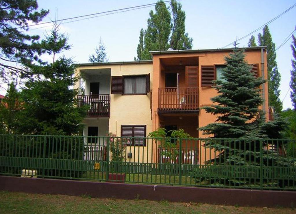 Siofok Aranypart 2 Apartment Екстериор снимка